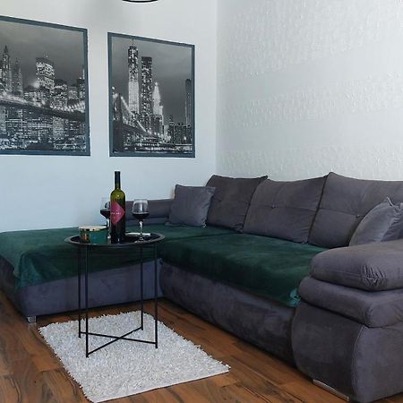Apartment Zana Pirovac Εξωτερικό φωτογραφία