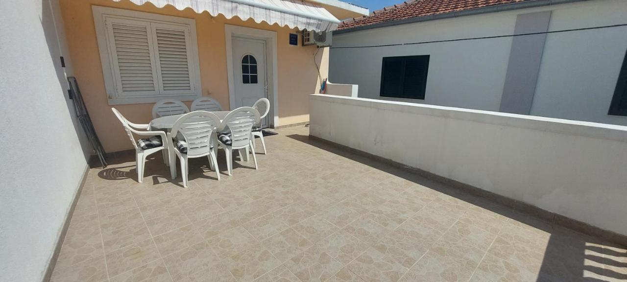 Apartment Zana Pirovac Εξωτερικό φωτογραφία