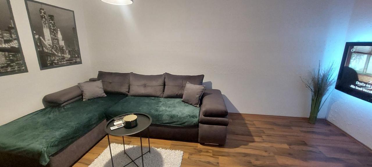 Apartment Zana Pirovac Εξωτερικό φωτογραφία